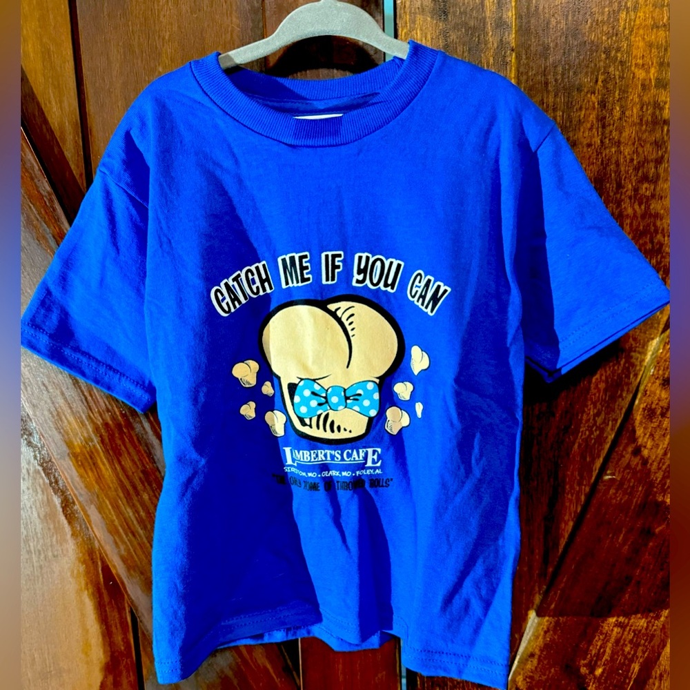 👕👕 Bundle 2 for 10(select short sleeve grohic tees). Like 2 for bundle offer.